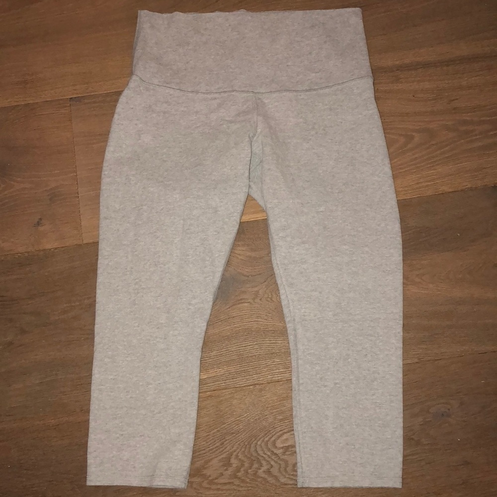 Cropped lulu lemon leggings!